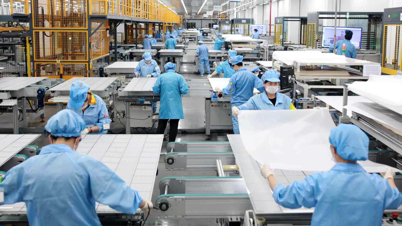 C&amp;ocirc;ng ty năng lượng mặt trời Risen Energy đ&amp;atilde; đồng &amp;yacute; đầu tư 10 tỷ USD v&amp;agrave;o ng&amp;agrave;nh c&amp;ocirc;ng nghiệp tấm pin mặt trời của Malaysia. &amp;copy; Reuters