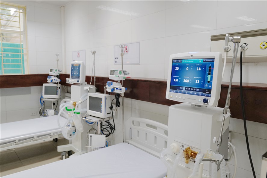 B&amp;ecirc;n trong Trung t&amp;acirc;m Hồi sức t&amp;iacute;ch cực tại Bắc Ninh do Sun Group t&amp;agrave;i trợ v&amp;agrave; thi c&amp;ocirc;ng