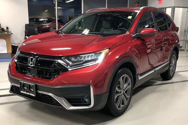 Honda CR-V ưu đ&amp;atilde;i hơn 200 triệu đồng đầu th&amp;aacute;ng 7.
