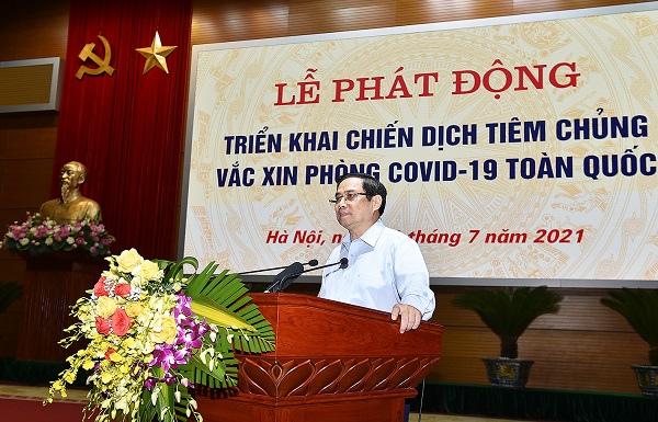 Thủ tướng Phạm Minh Ch&amp;iacute;nh ph&amp;aacute;t động triển khai Chiến dịch ti&amp;ecirc;m chủng vaccine ph&amp;ograve;ng chống COVID-19 tr&amp;ecirc;n to&amp;agrave;n quốc