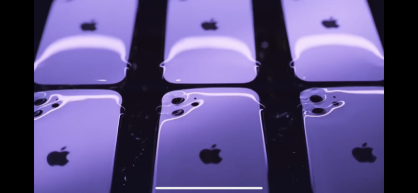 Quảng c&amp;aacute;o iPhone trước đ&amp;acirc;y của Apple