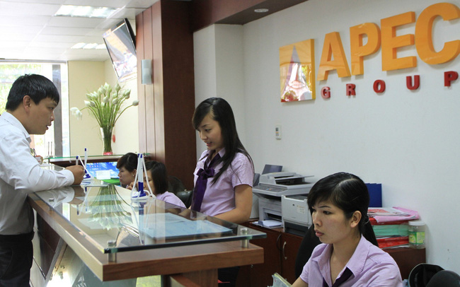 Chứng kho&amp;aacute;n APEC th&amp;ocirc;ng b&amp;aacute;o chi tiết đợt ch&amp;agrave;o b&amp;aacute;n cổ phiếu gi&amp;aacute; 10.000 đồng