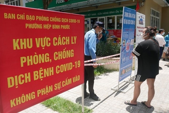 Từ 12h ng&amp;agrave;y 16/7 phong tỏa th&amp;ecirc;m 2 phường l&amp;agrave; Hiệp B&amp;igrave;nh Phước v&amp;agrave; Linh Xu&amp;acirc;n