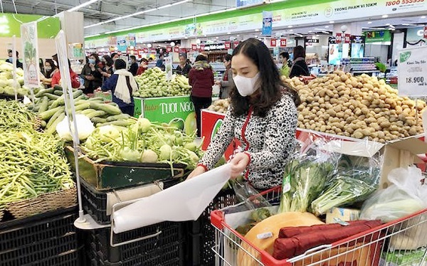 Bộ C&amp;ocirc;ng Thương khẳng định, trong bất cứ t&amp;igrave;nh huống n&amp;agrave;o cũng kh&amp;ocirc;ng để thiếu h&amp;agrave;ng h&amp;oacute;a thiết yếu phục vụ cho người ti&amp;ecirc;u d&amp;ugrave;ng cả nước..