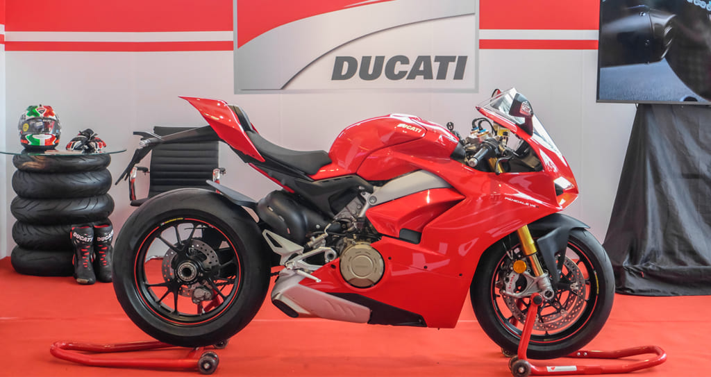 6 th&amp;aacute;ng đầu năm 2021, thương hiệu Ducati đ&amp;atilde; đạt tốc độ tăng trưởng cao với doanh số đạt 34.485 xe m&amp;aacute;y tăng 43% so với năm 2020 v&amp;agrave; 9% so với c&amp;ugrave;ng kỳ năm 2019