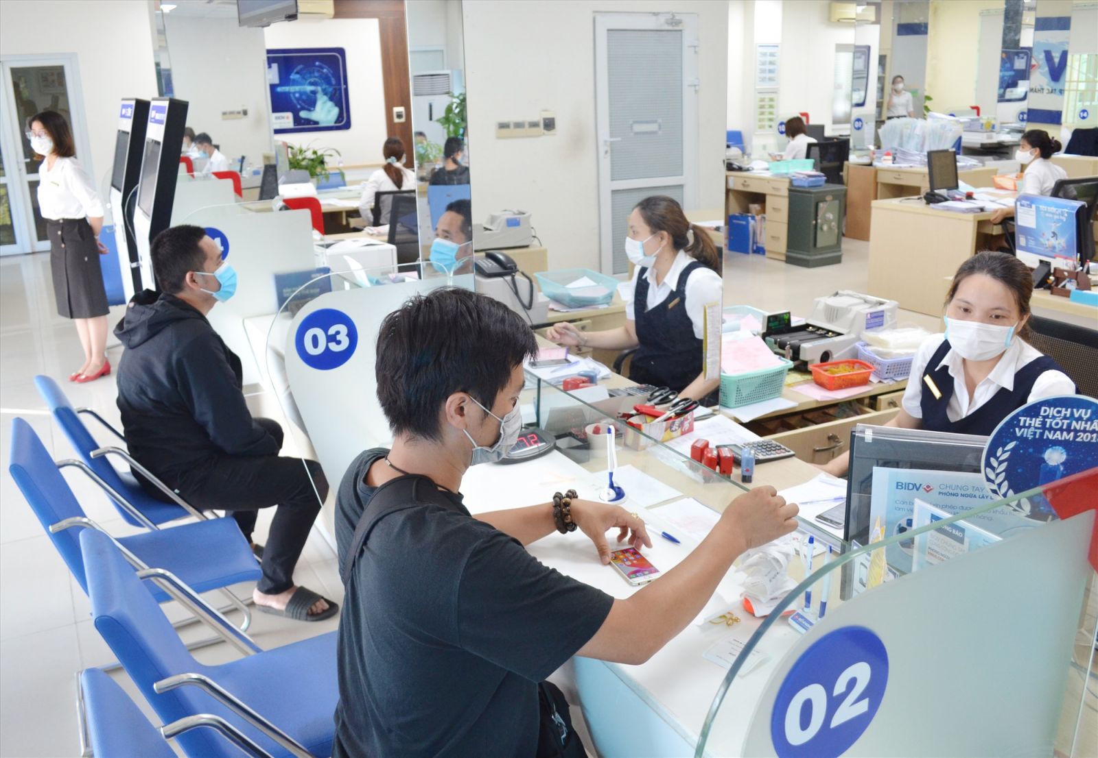 Bất động sản đứng đầu về rủi ro t&amp;iacute;n dụng tiếp sau l&amp;agrave; du lịch