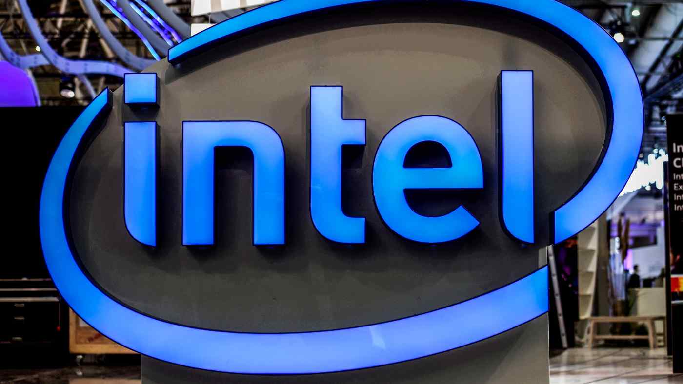 Th&amp;ocirc;ng b&amp;aacute;o của Intel được đưa ra trong bối cảnh Hoa Kỳ đang nỗ lực đưa hoạt động sản xuất chất b&amp;aacute;n dẫn trở về nước. &amp;copy; Reuters