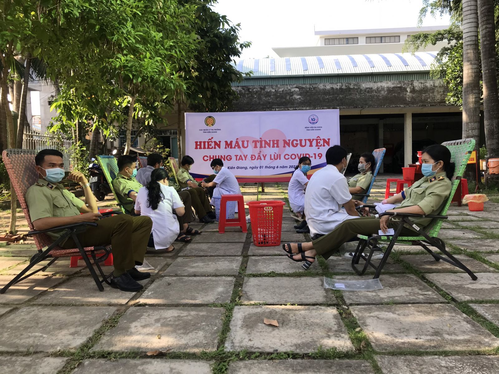 Ng&amp;agrave;y hội hiến m&amp;aacute;u t&amp;igrave;nh nguyện của c&amp;ocirc;ng chức, người lao động Cục QLTT Ki&amp;ecirc;n Giang