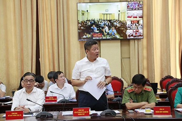 &amp;Ocirc;ng Nguyễn Mạnh Quyền khi đang l&amp;agrave; Gi&amp;aacute;m đốc Sở Kế hoạch v&amp;agrave; Đầu tư H&amp;agrave; Nội