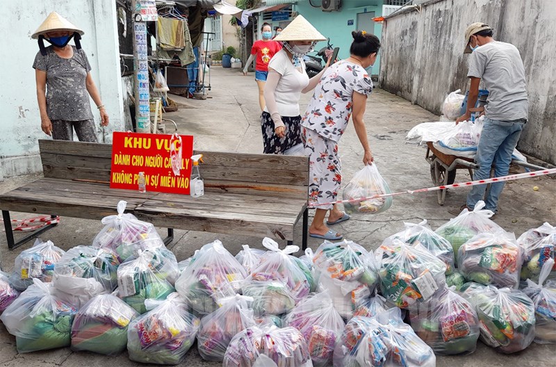 T&amp;igrave;nh h&amp;igrave;nh dịch bệnh k&amp;eacute;o d&amp;agrave;i đ&amp;atilde; khiến cuộc sống người d&amp;acirc;n gặp nhiều kh&amp;oacute; khăn
