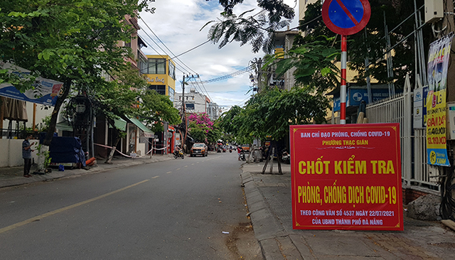 Đ&amp;agrave; Nẵng tăng cường xiết chặt địa b&amp;agrave;n, cấm mọi hoạt động đi lại kh&amp;ocirc;ng cần thiết kể từ 18 giờ ng&amp;agrave;y 31/7/2021.