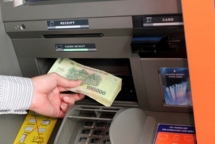 NHNN tiếp tục rút ròng gần 100.000 tỷ đồng khỏi thị trường