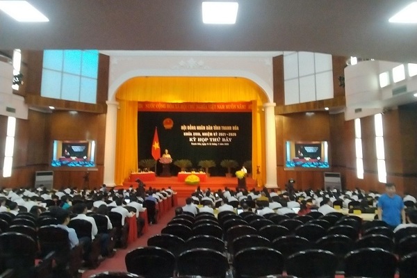 To&amp;agrave;n cảnh kỳ họp thứ 7 HĐND tỉnh Thanh Ho&amp;aacute; nhiệm kỳ 2021-2026