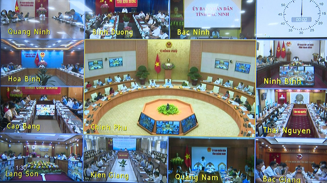 Tại hội nghị, Ủy ban An to&amp;agrave;n giao th&amp;ocirc;ng Quốc gia đ&amp;atilde; đề ra 12 nhiệm vụ trọng t&amp;acirc;m trong 6 th&amp;aacute;ng cuối năm 2022, trong đ&amp;oacute; y&amp;ecirc;u cầu c&amp;aacute;c địa phương chỉ đạo thực hiện nghi&amp;ecirc;m Luật Ph&amp;ograve;ng, chống t&amp;aacute;c hại của rượu, bia; tăng cường tuần tra, kiểm so&amp;aacute;t ph&amp;aacute;t hiện v&amp;agrave; xử l&amp;yacute; nghi&amp;ecirc;m h&amp;agrave;nh vi vận chuyển h&amp;agrave;ng ho&amp;aacute; qu&amp;aacute; tải trọng, chở qu&amp;aacute; số người quy định