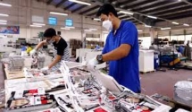 Phó Thủ tướng yêu cầu khẩn trương triển khai thực hiện việc giải ngân hỗ trợ tiền thuê nhà cho người lao động