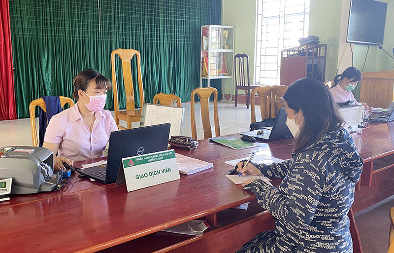 Nguồn vốn t&amp;iacute;n dụng CSXH triển khai nhiều g&amp;oacute;i vay ưu đ&amp;atilde;i đến người d&amp;acirc;n tr&amp;ecirc;n địa b&amp;agrave;n huyệnNguồn vốn t&amp;iacute;n dụng CSXH triển khai nhiều g&amp;oacute;i vay ưu đ&amp;atilde;i đến người d&amp;acirc;n tr&amp;ecirc;n địa b&amp;agrave;n huyện.