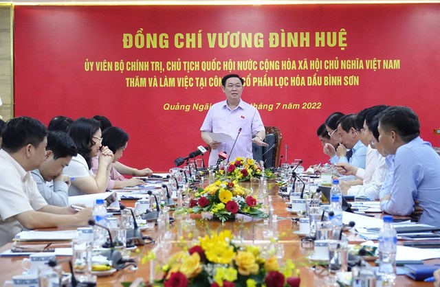 Chủ tịch Quốc hội đề nghị C&amp;ocirc;ng ty Cổ phần lọc h&amp;oacute;a dầu B&amp;igrave;nh Sơn tập trung c&amp;ocirc;ng t&amp;aacute;c quản trị rủi ro, quản trị t&amp;agrave;i ch&amp;iacute;nh.
