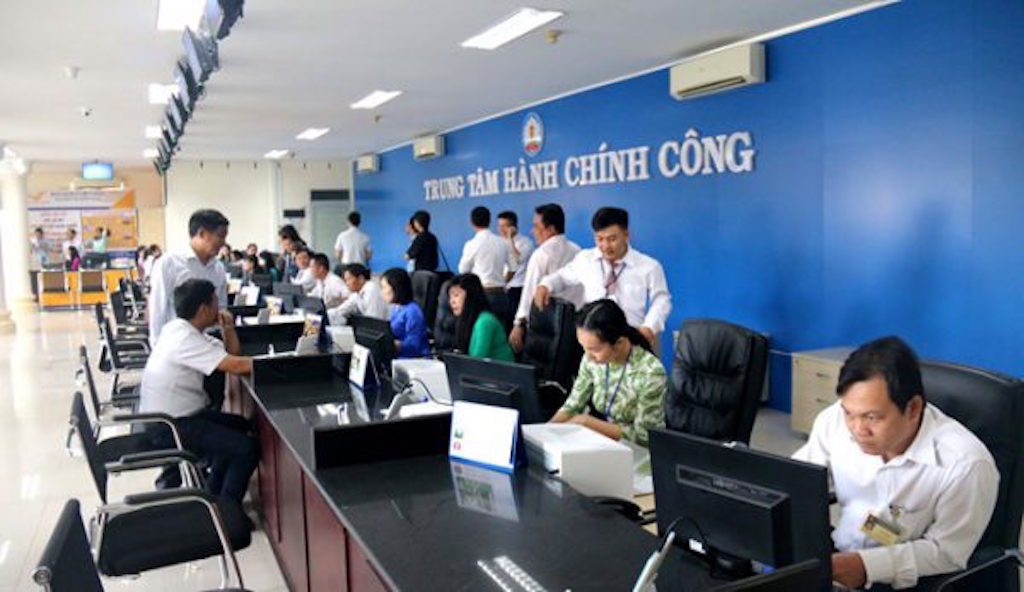Tăng mạnh việc thanh to&amp;aacute;n kh&amp;ocirc;ng d&amp;ugrave;ng tiền mặt ở lĩnh vực dịch vụ c&amp;ocirc;ng