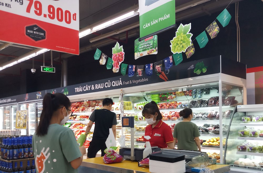 C&amp;aacute;c trung t&amp;acirc;m thương mại, si&amp;ecirc;u thị tr&amp;ecirc;n địa b&amp;agrave;n TP H&amp;ograve;a B&amp;igrave;nh lu&amp;ocirc;n đ&amp;aacute;p ứng đủ nguồn cung h&amp;agrave;ng h&amp;oacute;a, phục vụ nhu cầu người ti&amp;ecirc;u d&amp;ugrave;ng.