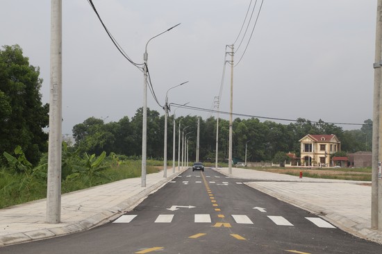 Cơ sở hạ tầng khu t&amp;aacute;i định cư Đồng Ung