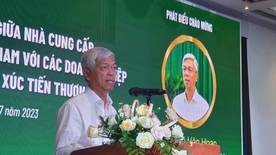 Ph&amp;oacute; Chủ tịch UBND TPHCM V&amp;otilde; Văn Hoan ph&amp;aacute;t biểu tại hội nghị