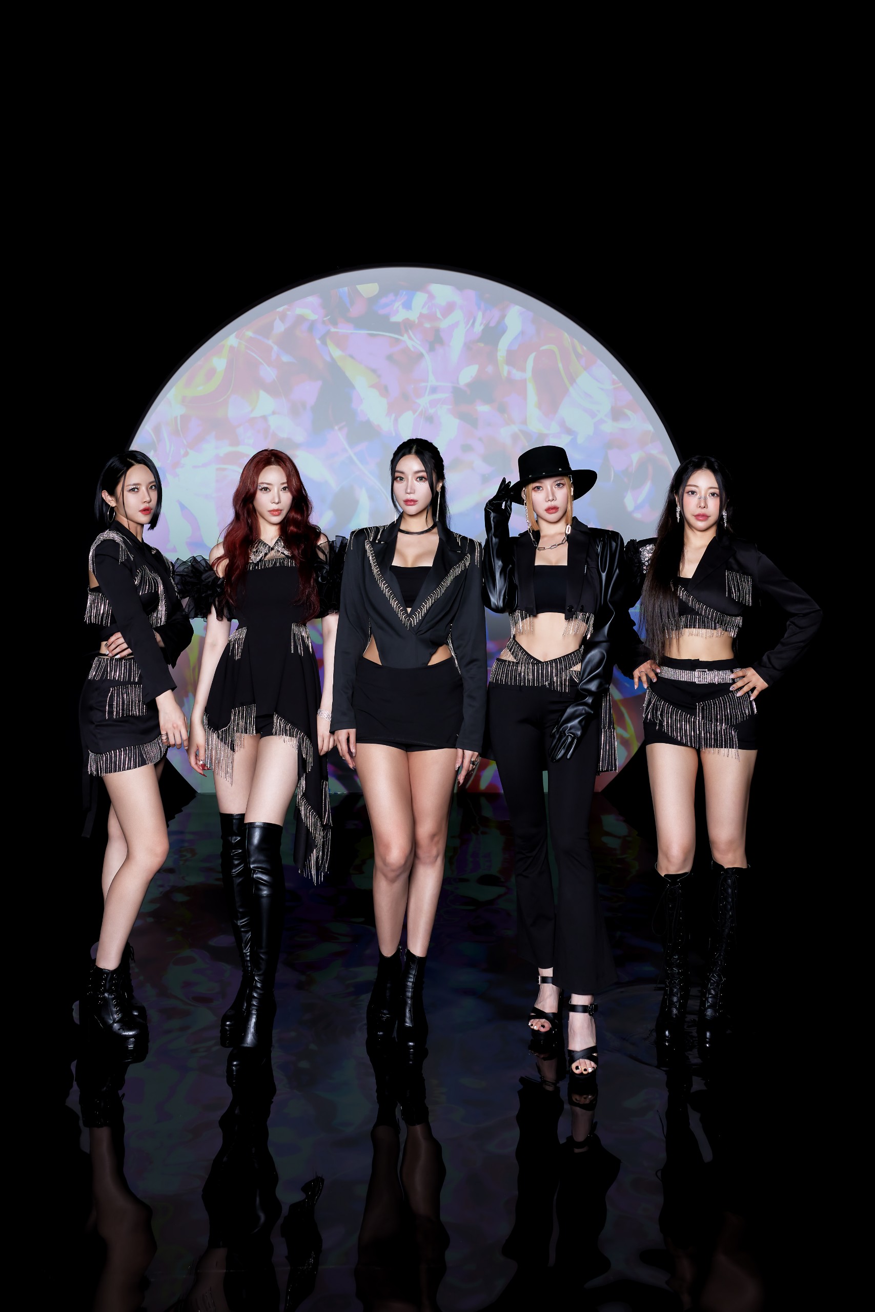 Nh&amp;oacute;m nhạc nữ Laysha