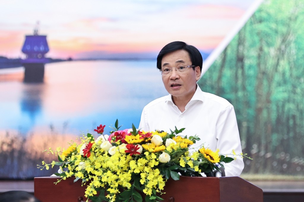 &amp;Ocirc;ng Trần Văn Sơn - Bộ trưởng, Chủ nhiệm Văn ph&amp;ograve;ng Ch&amp;iacute;nh phủ đọc quyết định