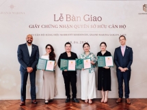 Masterise Homes bàn giao sổ hồng các căn hộ hàng hiệu Marriott đầu tiên tại Việt Nam