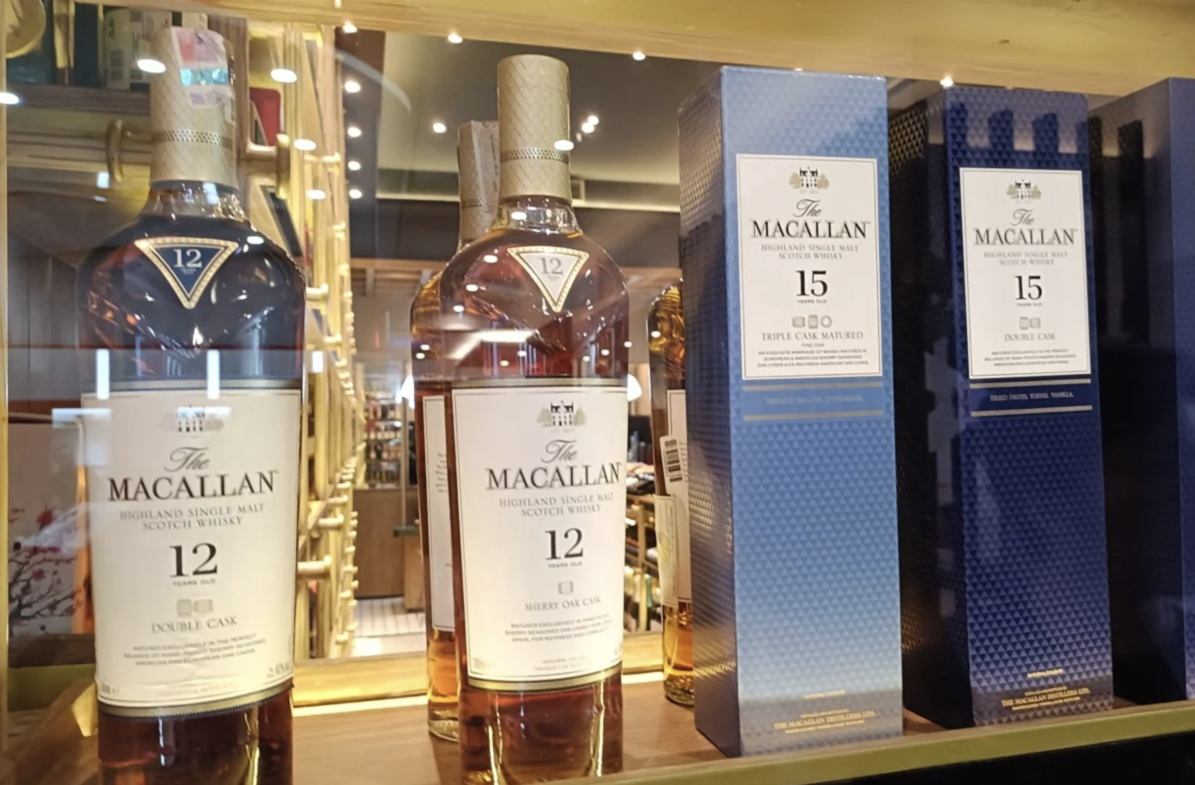 Nh&amp;agrave; sản xuất rượu whisky Vương quốc Anh Macallan l&amp;agrave; một trong những c&amp;ocirc;ng ty đ&amp;atilde; th&amp;agrave;nh lập hoặc mở rộng tại Hong Kong trong nửa đầu năm 2024