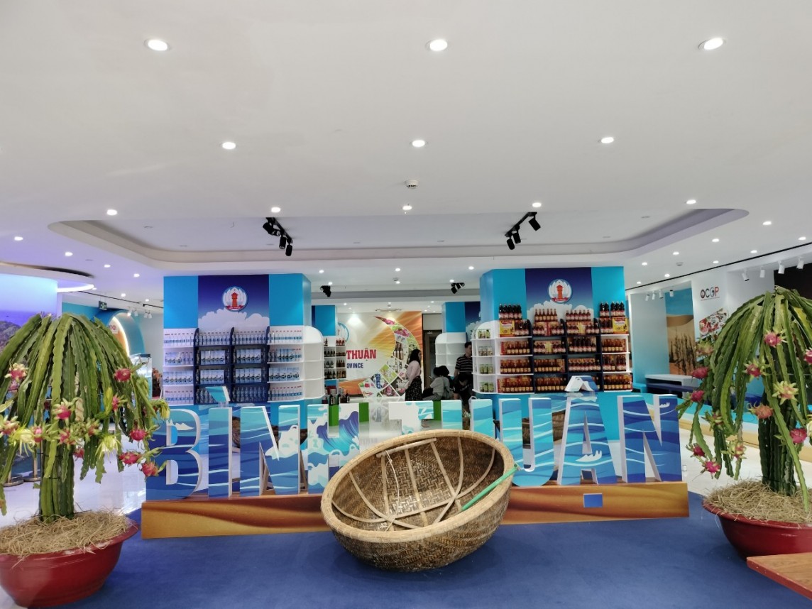 Từ nay đến cuối năm 2024, c&amp;aacute;c sở, ng&amp;agrave;nh v&amp;agrave; địa phương sẽ tiếp tục phối hợp với c&amp;aacute;c doanh nghiệp để mở rộng Chương tr&amp;igrave;nh OCOP