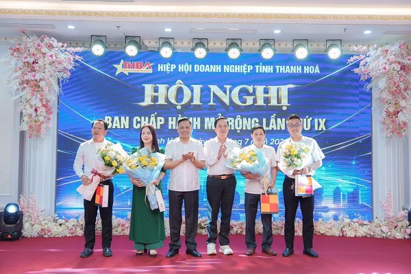 Hiệp hội Doanh nghiệp bầu bổ sung 4 doanh nghiệp v&amp;agrave;o BCH