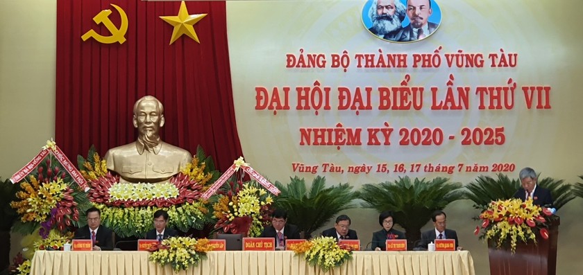 Đại hội Đảng bộ Th&amp;agrave;nh phố lần thứ VII, giai đoạn 2020-2025, du lịch được x&amp;aacute;c định l&amp;agrave; một trong bốn trụ cột kinh tế ch&amp;iacute;nh của Vũng T&amp;agrave;u.