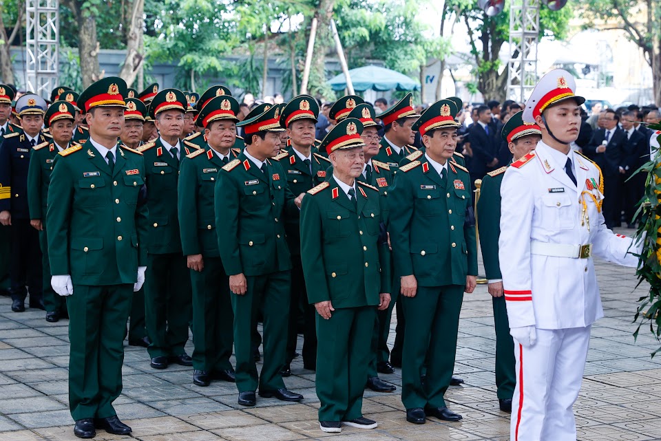 TỔNG THUẬT: LỄ QUỐC TANG TỔNG B&amp;Iacute; THƯ NGUYỄN PH&amp;Uacute; TRỌNG- Ảnh 20.