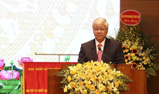 Đồng ch&amp;iacute; Đỗ Văn Chiến - Ủy vi&amp;ecirc;n Bộ Ch&amp;iacute;nh trị, B&amp;iacute; thư Trung ương Đảng, Chủ tịch Ủy ban Trung ương MTTQ Việt Nam ph&amp;aacute;t biểu chỉ đạo Đại hội