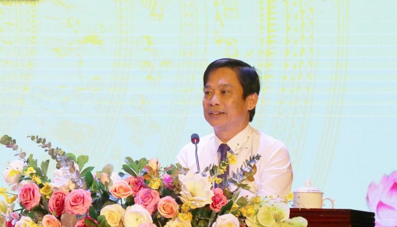 Ph&amp;oacute; Chủ tịch HĐND tỉnh Nguyễn Anh Tuấn ph&amp;aacute;t biểu chỉ đạo tại Kỳ họp.
