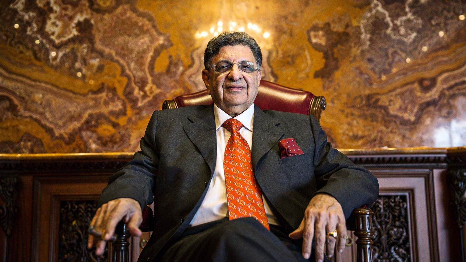 Cyrus Poonawalla - chủ tịch Viện Huyết thanh của Ấn Độ - ở Pune, Maharashtra, Ấn Độ, v&amp;agrave;o thứ Hai, ng&amp;agrave;y 4 th&amp;aacute;ng 5 năm 2015 (BLOOMBERG).