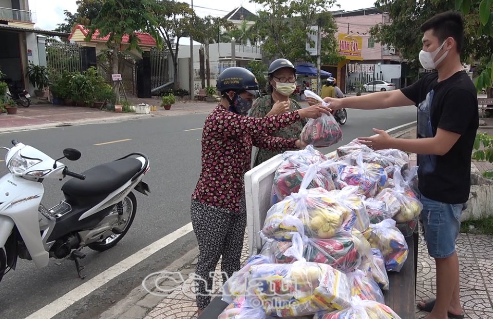 Sự hỗ trợ kịp thời phần n&amp;agrave;o giảm bớt kh&amp;oacute; khăn cho hộ ngh&amp;egrave;o, cận ngh&amp;egrave;o, c&amp;ocirc;ng nh&amp;acirc;n&amp;hellip; trong thời gian gi&amp;atilde;n c&amp;aacute;ch