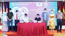 Bàn giao phần mềm giúp quản lý, kiểm soát dịch bệnh và xét nghiệm cộng đồng