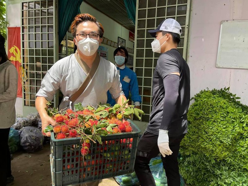 Để c&amp;ocirc;ng t&amp;aacute;c từ thiện được nhanh ch&amp;oacute;ng v&amp;agrave; thuận lợi Đại Nghĩa gạch đầu d&amp;ograve;ng cho người d&amp;acirc;n một số điều quan trọng. (Ảnh: FBNV)