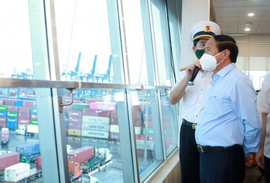 Kiên quyết trong mọi hoàn cảnh không để ùn tắc cảng Cát Lái