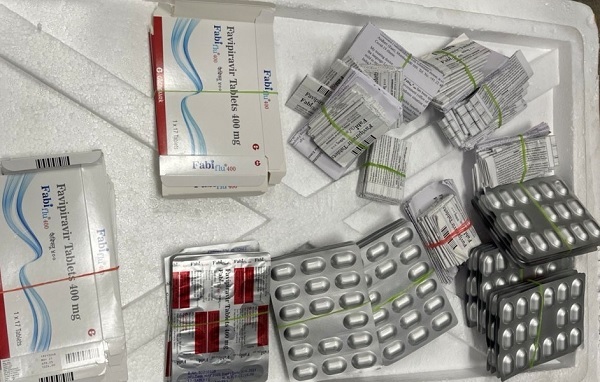 H&amp;igrave;nh ảnh thuốc kh&amp;aacute;ng virus &amp;ldquo;đội lốt&amp;rdquo; thực phẩm chức năng bị lực lượng chức năng bắt giữ