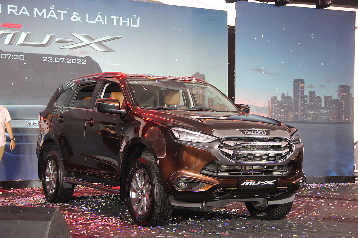 Isuzu thay bằng mu-X 2022 lột x&amp;aacute;c ho&amp;agrave;n to&amp;agrave;n về thiết kế ngoại thất