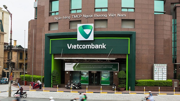 Vietcombank giữ vững vị tr&amp;iacute; 'qu&amp;aacute;n qu&amp;acirc;n' nửa đầu năm 2022