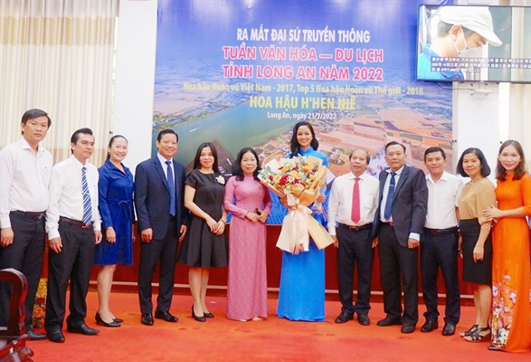 Hoa hậu H&amp;rsquo;hen Ni&amp;ecirc; - Đại sứ Truyền th&amp;ocirc;ng Tuần Văn h&amp;oacute;a &amp;ndash; Du lịch tỉnh Long An năm 2022