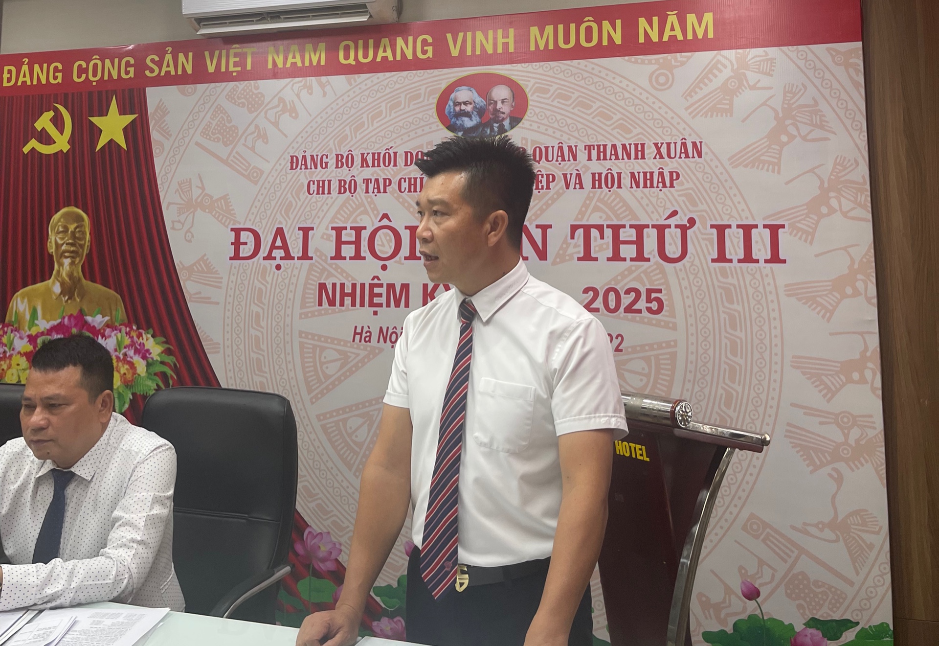 đồng ch&amp;iacute; Nguyễn Văn Minh &amp;ndash; Quận ủy vi&amp;ecirc;n, B&amp;iacute; thư Đảng bộ Khối Doanh nghiệp