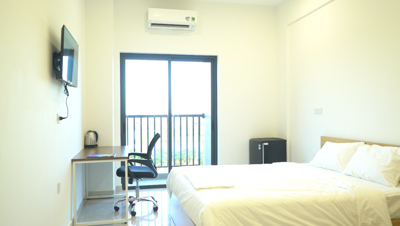 NovaGroup đ&amp;atilde; v&amp;agrave; đang triển khai x&amp;acirc;y dựng 10.000 đơn vị nh&amp;agrave; ở cho CBNV lao động tại c&amp;aacute;c Dự &amp;aacute;n của m&amp;igrave;nh để họ c&amp;oacute; chỗ ở ổn định, an t&amp;acirc;m l&amp;agrave;m việc.(Ảnh: Một ph&amp;ograve;ng ở d&amp;agrave;nh cho CBNV NovaGroup tại NovaWorld Phan Thiet)