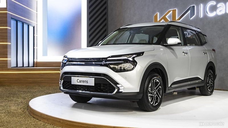 Ra mắt mẫu xe Kia Carens 2022, gi&amp;aacute; chỉ từ 620 triệu đồng