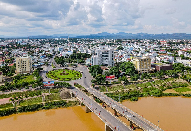 nguy&amp;ecirc;n nh&amp;acirc;n xuất ph&amp;aacute;t từ hạn chế của c&amp;aacute;c cơ quan, đơn vị, địa phương trong tỉnh.