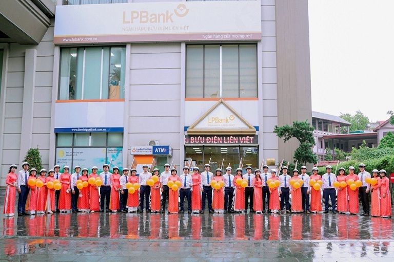 Ảnh minh họaH&amp;agrave;ng ng&amp;agrave;n cơ hội việc l&amp;agrave;m tại LPBank