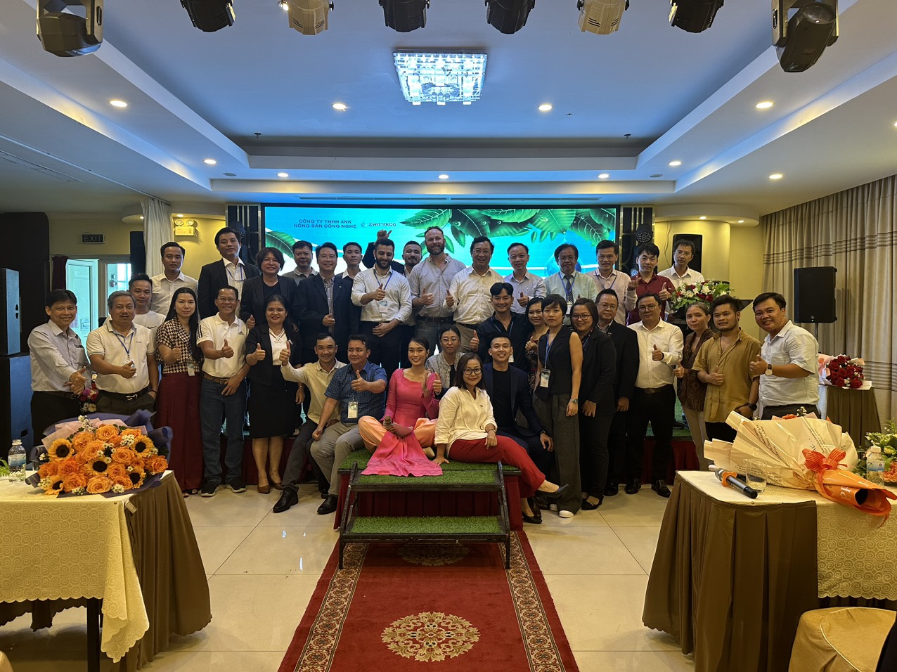 Chương tr&amp;igrave;nh với sự tham gia của Trường l&amp;agrave;ng Ecoetch - techfest  Quốc gia, doanh nghiệp, doanh nh&amp;acirc;n v&amp;agrave; cộng đồng khởi nghiệp trong lĩnh vực đổi mới s&amp;aacute;ng tạo.